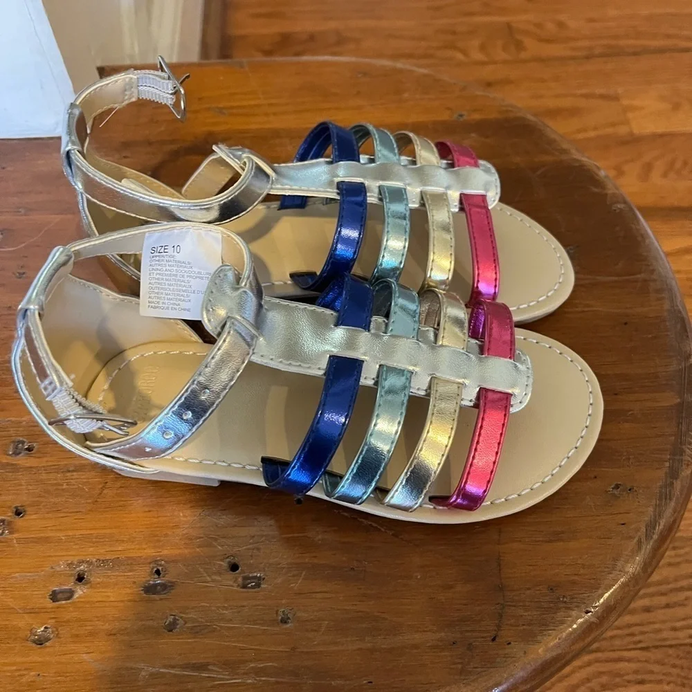 Gymboree toddler size 10 silver sandals, worn once